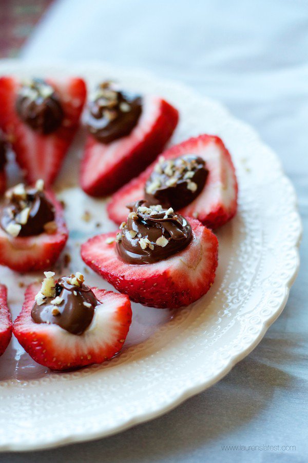 Nutella Deviled Strawberries by Lauren's Latest